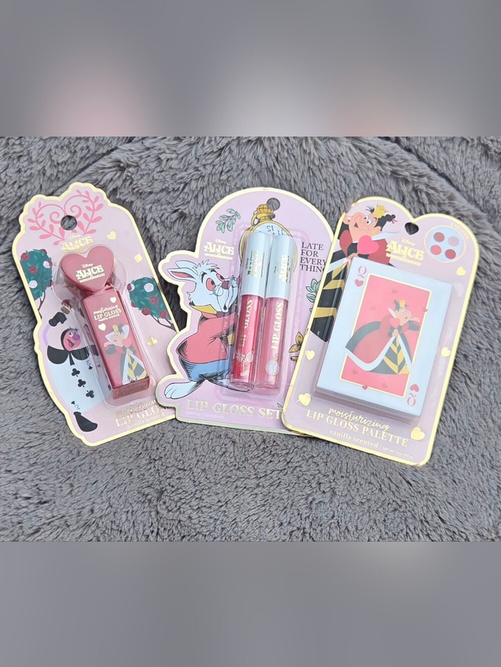 Disney The Queen Of Hearts Package Alice In Wonderland Lip Gloss Trio